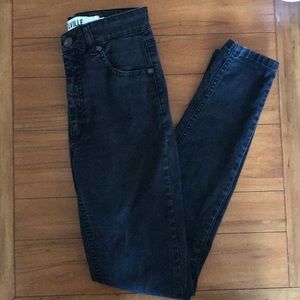 Melville High Black Waisted Jeans